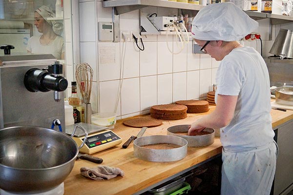 Täglich frische Kuchen und Torten